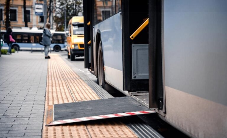 Aplicativo para monitoramento de Ônibus em tempo real