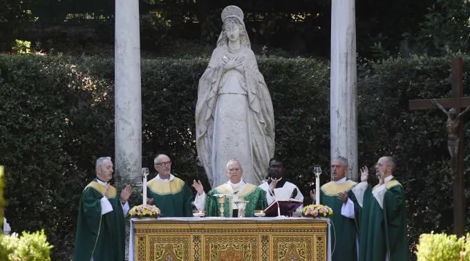 Aplicativo para assistir à Missa da Solenidade da Assunção de Nossa Senhora